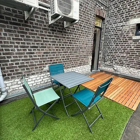 Espace Cuesmois アパート *